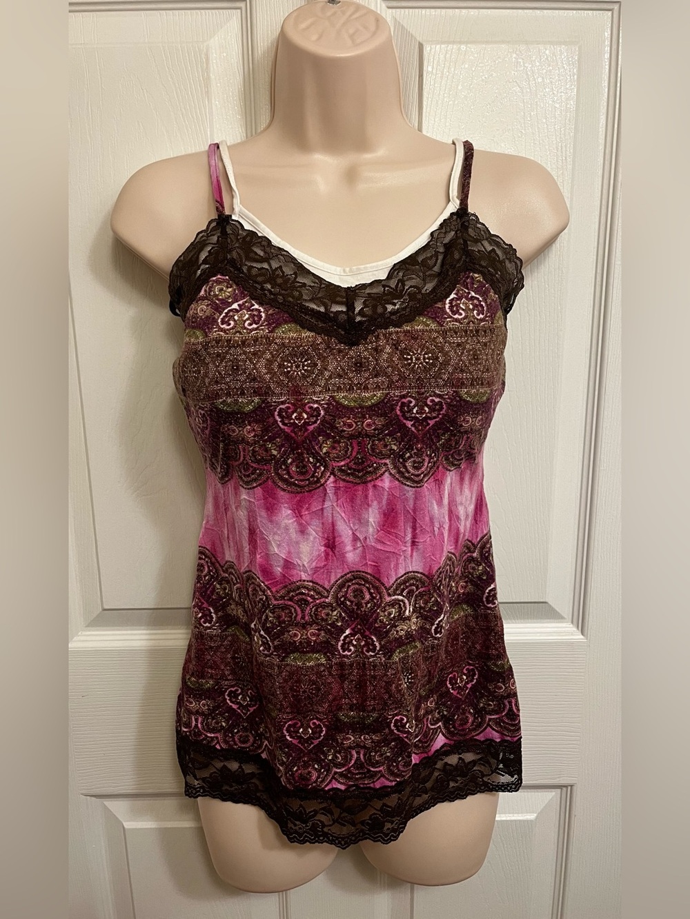 Vintage Y2K Almost Famous Women’s size Medium Lace Cami Tank Top